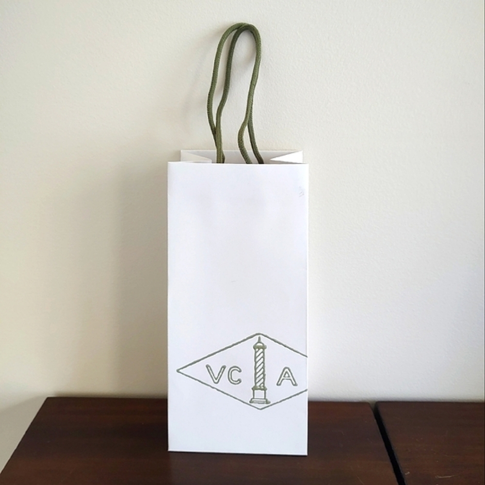 Van Cleef & Arpels VCA White & Green Paper Shopping Gift Bag 12" X 6"